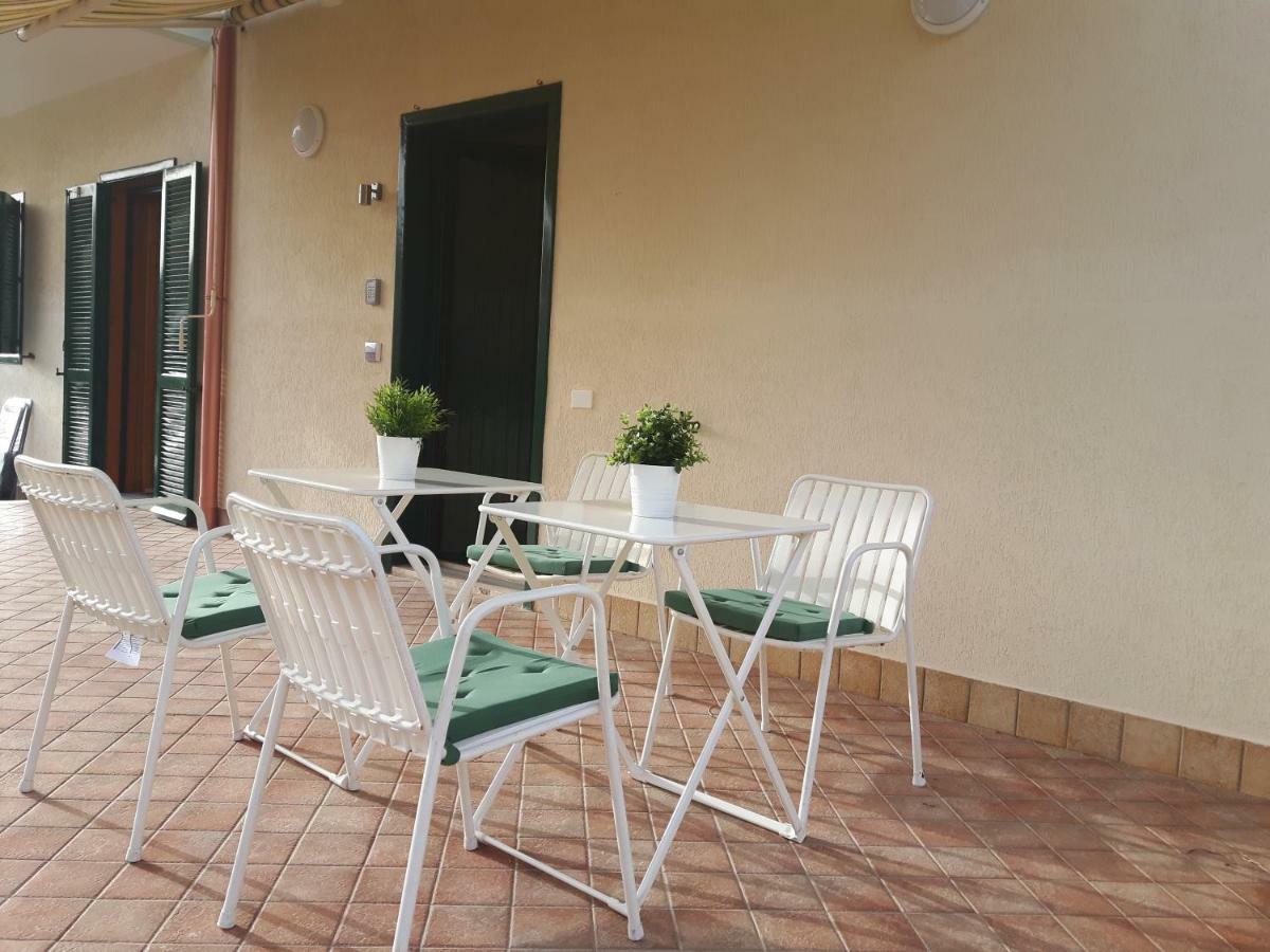 Apartamento Bobo' Marina di Ragusa Exterior foto